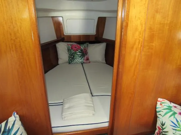 Slide: The Image of Beneteau 331 Oceanis 2001 - 10