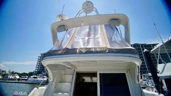 Slide: The Image of Carver Yachts 36 SS 2005 - 2