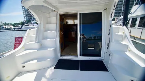 Slide: The Image of Carver Yachts 36 SS 2005 - 3