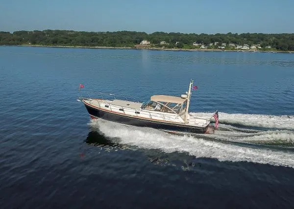 Slide: The Image of Grand Banks Eastbay 43 Ex 2000 - 2