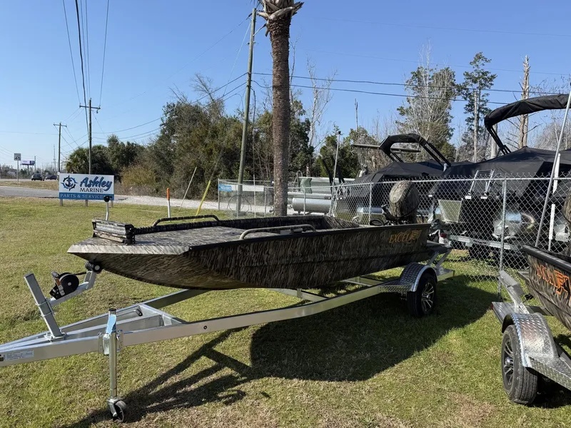 The Image of Excel 1751 Viper F4 2026 - 1