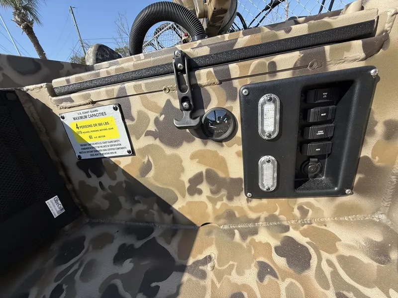 Slide: The Image of Excel 1751 Viper F4 2026 - 4