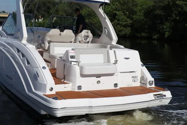 Slide: The Image of Chaparral 330 Signature 2014 - 2