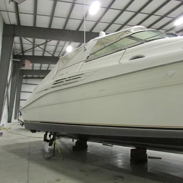 Slide: The Image of Sea Ray 450 Sundancer 1996 - 2