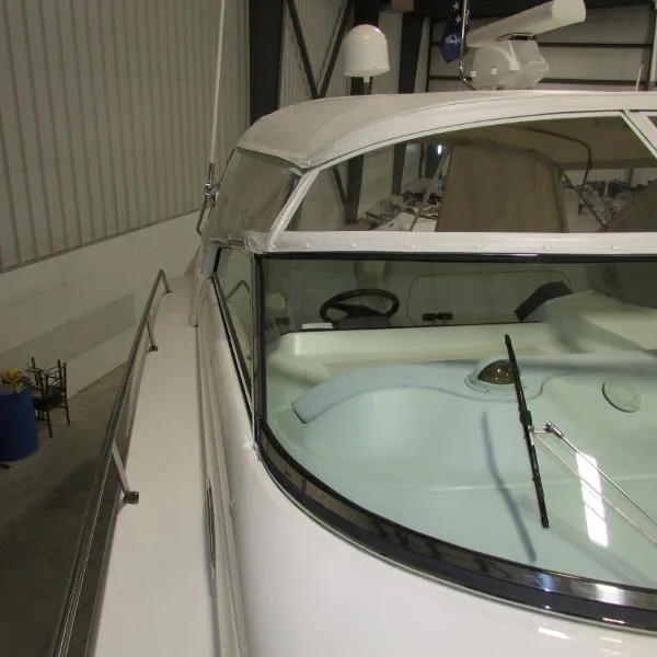 Slide: The Image of Sea Ray 450 Sundancer 1996 - 6