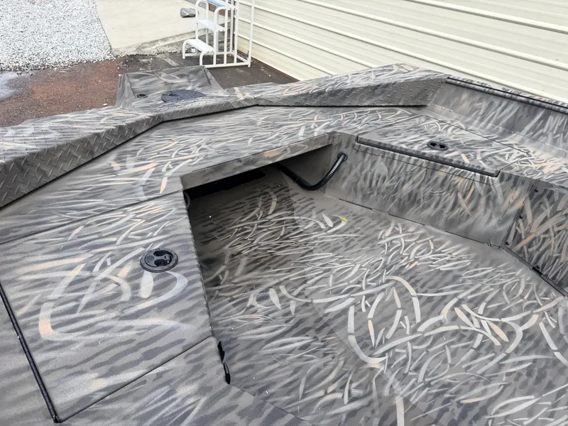 Slide: The Image of Alweld 756 INVADER 2026 - 15