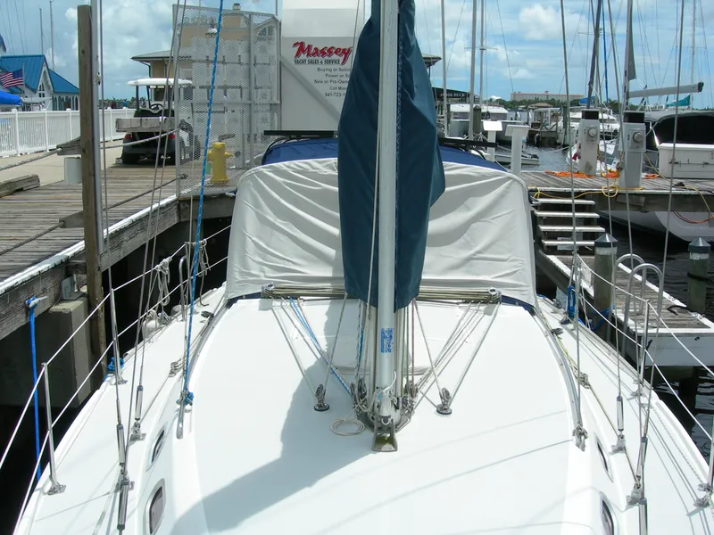 Slide: The Image of Catalina 34 MkII 2004 - 2
