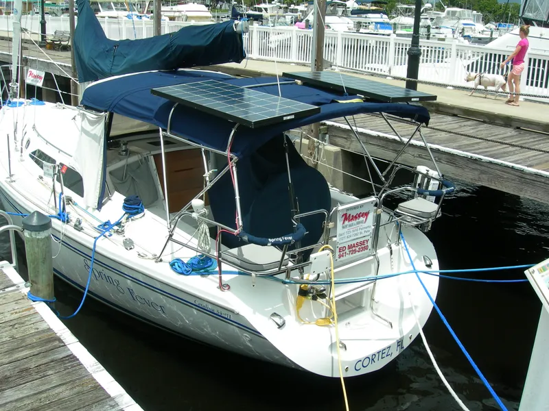 Slide: The Image of Catalina 34 MkII 2004 - 9