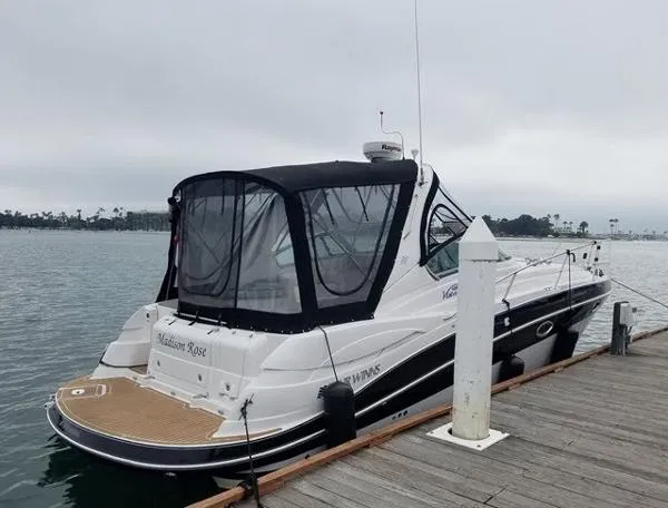 Slide: The Image of Four Winns 338 Vista Cruiser 2007 - 0