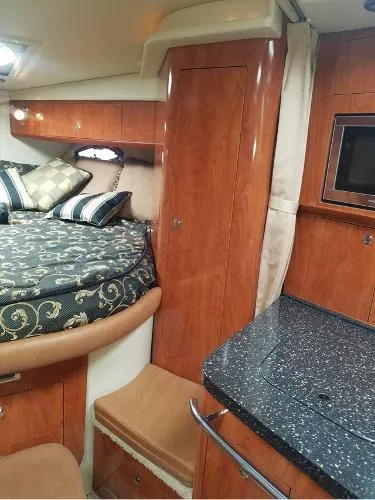 Slide: The Image of Four Winns 338 Vista Cruiser 2007 - 7