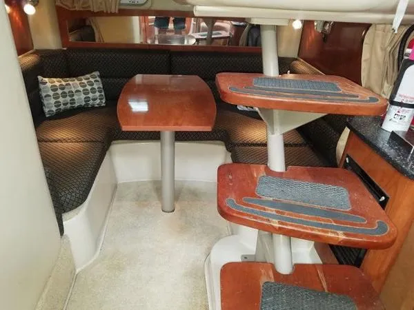 Slide: The Image of Four Winns 338 Vista Cruiser 2007 - 9