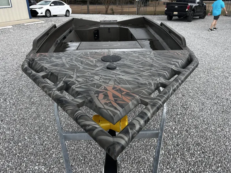 Slide: The Image of Edge Duck Boats HSPD Series 1756DB 2026 - 2