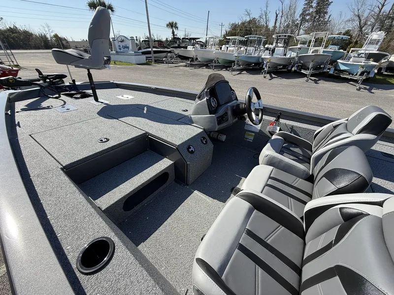 Slide: The Image of G3 Sportsman 1810 2026 - 3