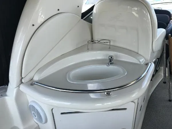 Slide: The Image of Sea Ray 340 Sundancer 2003 - 11