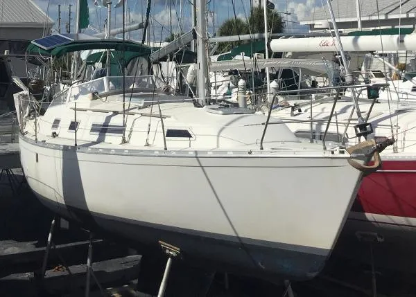 Slide: The Image of Beneteau Idylle 10.50 1986 - 0