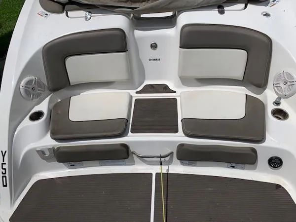 Slide: The Image of Yamaha 242 Limited 2011 - 5