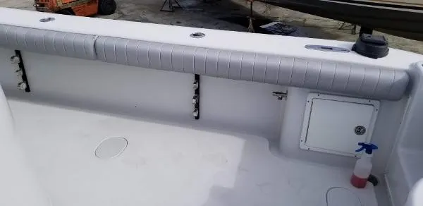 Slide: The Image of Yellowfin 36 Center Console 2003 - 7