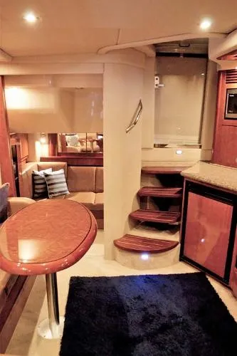 Slide: The Image of Sea Ray 390 Sundancer 2005 - 5