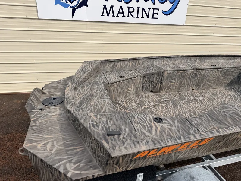 Slide: The Image of Alweld 756 INVADER 2026 - 2