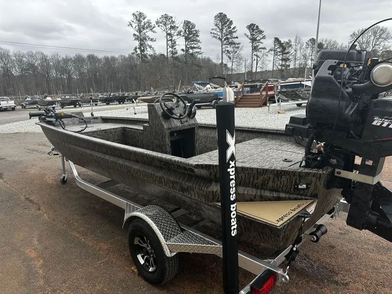 Slide: The Image of Xpress Bayou Series 180CC 2026 - 4