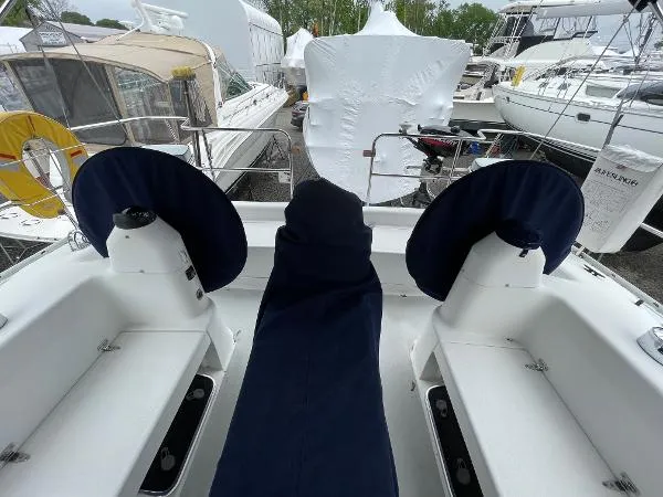 Slide: The Image of Catalina 400 MkII 2004 - 11
