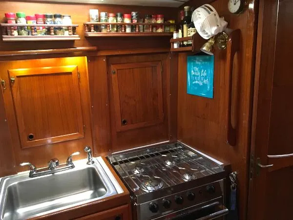 Slide: The Image of Nauticat 40 Pilothouse Ketch 1985 - 6