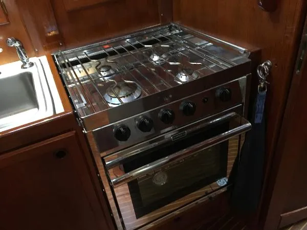 Slide: The Image of Nauticat 40 Pilothouse Ketch 1985 - 7