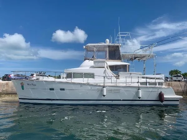 Slide: The Image of Lagoon Power 43 2003 - 0