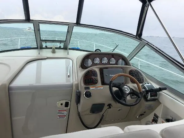 Slide: The Image of Sea Ray 300 Sundancer 2006 - 4