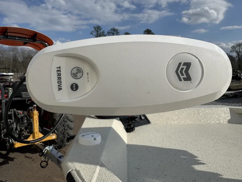 Slide: The Image of Xpress Hyper-Lift Series H22B-WITH TERROVA 2026 - 4