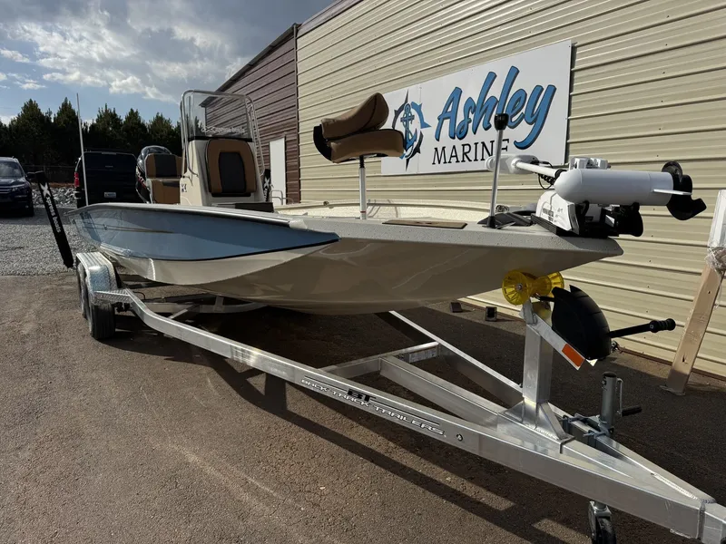 Slide: The Image of Xpress Hyper-Lift Series H22B-WITH TERROVA 2026 - 6