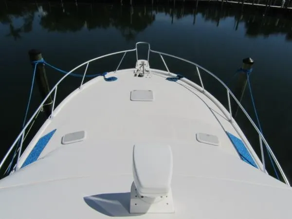 Slide: The Image of Luhrs 36 Convertible 2004 - 9