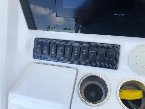 Slide: The Image of Regulator Marine 41 2018 - 4