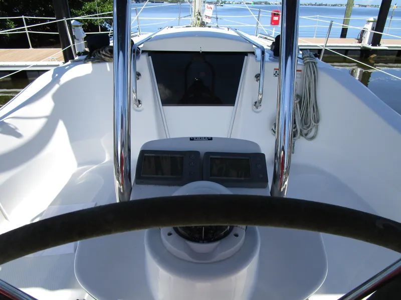 Slide: The Image of Hunter 31 2009 - 6