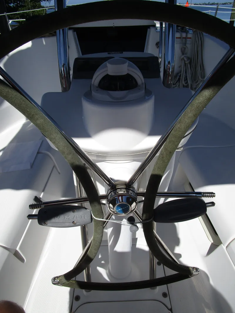Slide: The Image of Hunter 31 2009 - 7