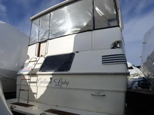 Slide: The Image of Sea Ray 410 Aft Cabin 1987 - 0