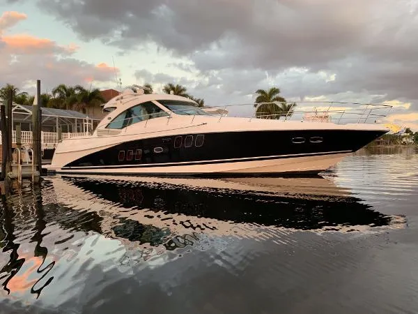 Slide: The Image of Sea Ray 610 Sundancer 2011 - 2