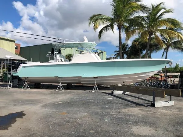 Slide: The Image of Contender 39 Fisharound 2019 - 0