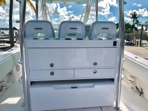 Slide: The Image of Contender 39 Fisharound 2019 - 1