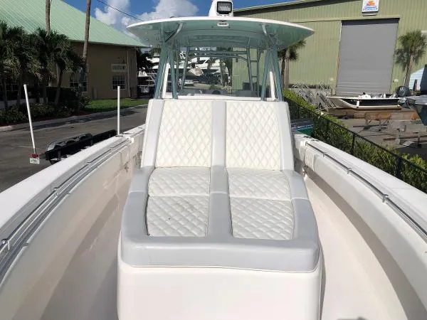 Slide: The Image of Contender 39 Fisharound 2019 - 11