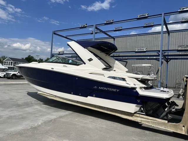 Slide: The Image of Monterey 328SS Super Sport 2012 - 4