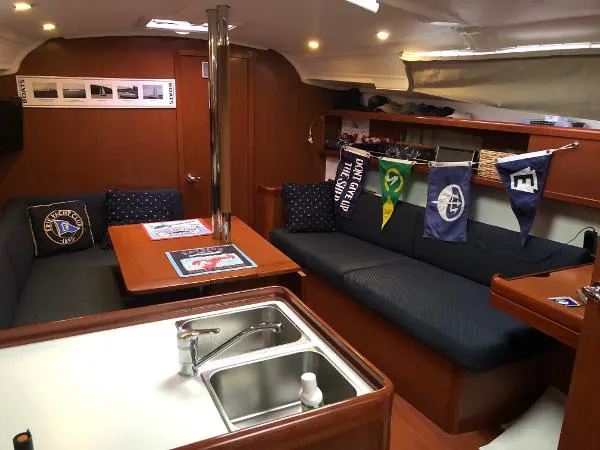 Slide: The Image of Beneteau Oceanis 37 2010 - 11
