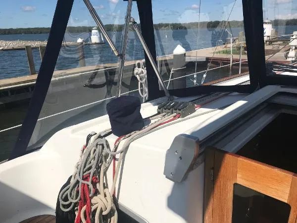 Slide: The Image of Beneteau Oceanis 37 2010 - 9