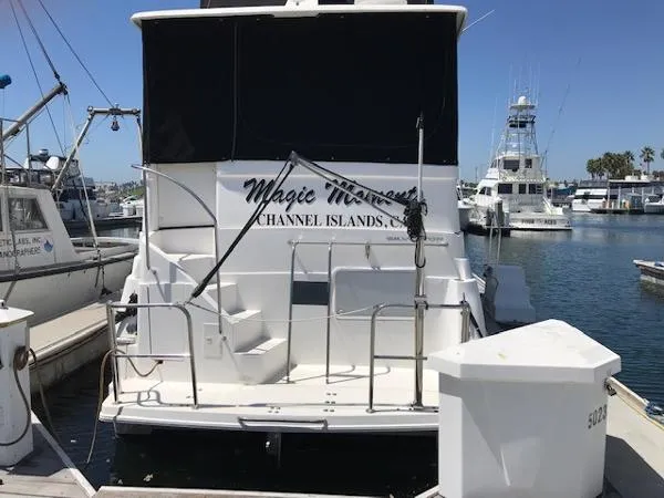Slide: The Image of Silverton 322 Motor Yacht 1998 - 1
