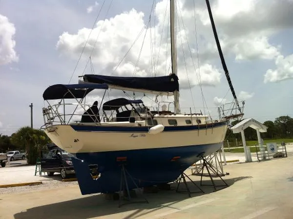 Slide: The Image of Pacific Seacraft Orion 27 MKII 1990 - 0