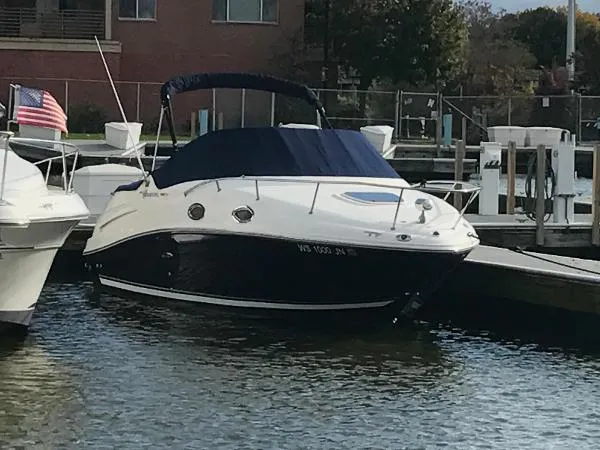 Slide: The Image of Sea Ray 240 Sundancer 2006 - 0