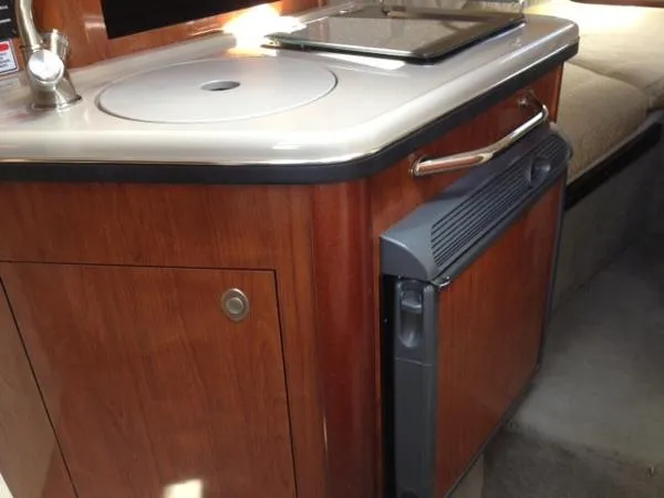 Slide: The Image of Sea Ray 240 Sundancer 2006 - 9