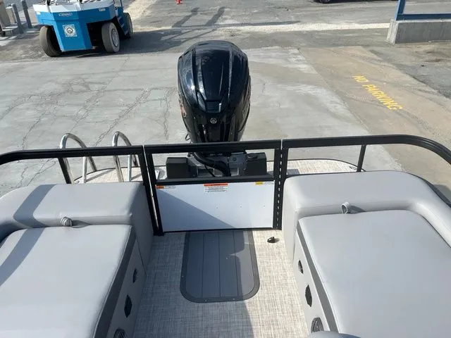 Slide: The Image of SunCatcher Fusion Series 324SS 2025 - 14