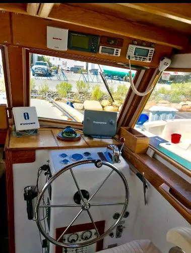 Slide: The Image of Willard Trawler Yacht Conversion 1986 - 6