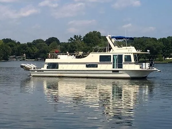 Slide: The Image of Harbor Master 52 Standard Diesel 1989 - 2